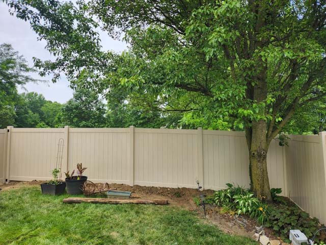 Tan Vinyl Privacy Fence2